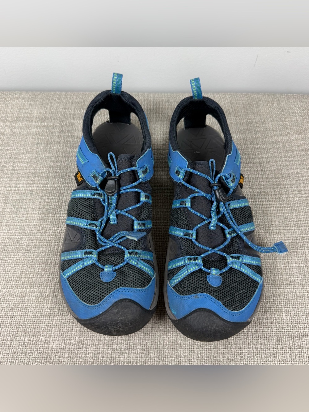 Teva Manatee Sandals Blue Black Closed Toe Sport Hiking Water Big Kid Size 6
